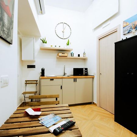 La Casa Di Nini Napoli Centro Apartment Exterior photo
